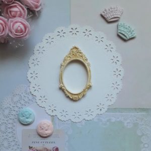 Овальна рамка, гіпс, патинування, 6,5*4 см.