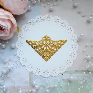 Ажурна філігрань кутова золотиста, 5,6*5,6 см, 1 шт.