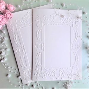 Велика заготовка для листівки, колір білий, фактура льон, тиснення, 21*14,5 см, 220 гр/м2, 1 шт.