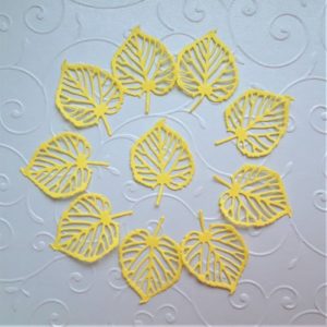 Ажурна вирубка "Листя маленькі жовті", 4*2,8 см, 10 шт.