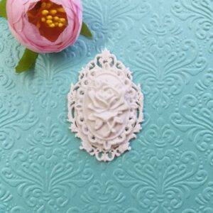 Рамка Бароко середня гнучка з камеєю Троянда, 4,5*6,5 см.
