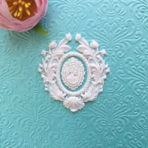 Рамка Гербова з маленькою камеєю, гнучкі, 5,8*6,5 см.