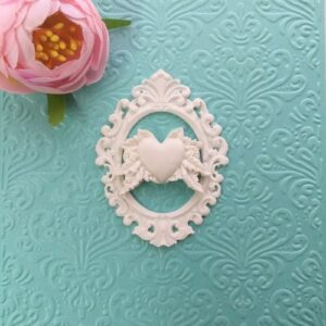 Рамка Рококо середня гнучка із серцем, 6,8*5 см.