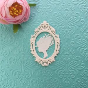 Рамка Бароко середня гнучка з ретро-барельєфом, 6,5*4,5 см.