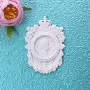 Вінтажна гнучка Королівська рамка з Портретом короля Карла Х, 8*5,5 см.