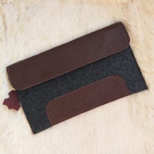 Клатч для планшета 8", шкіра бордова, повсть, 14,5*24 см.
