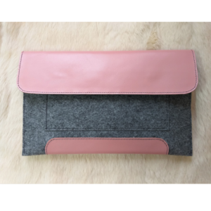 Папка-клатч для iPad 10,2", шкіра рожева, повсть, 17,5*28,5 см.