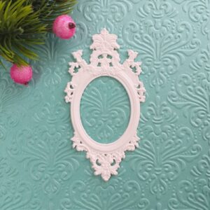 Рамка Завитки №2, гнучка, 8,8*4,8 см.